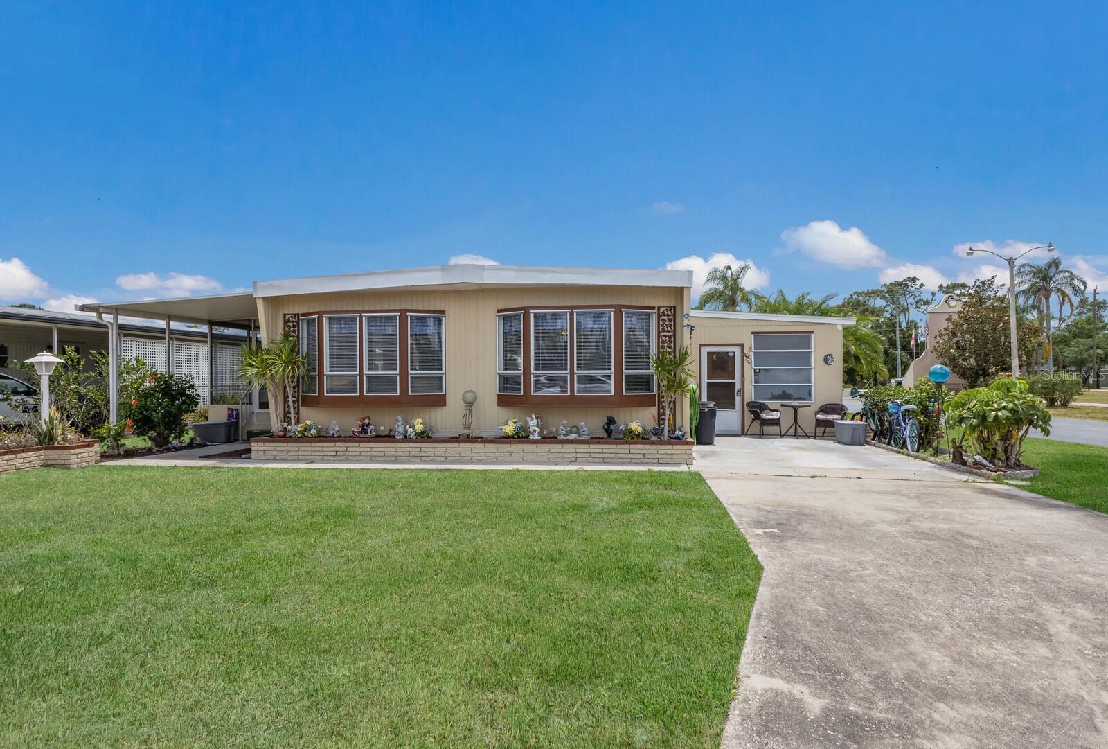 921 FAITH CIR E #37, BRADENTON, FL, 34212