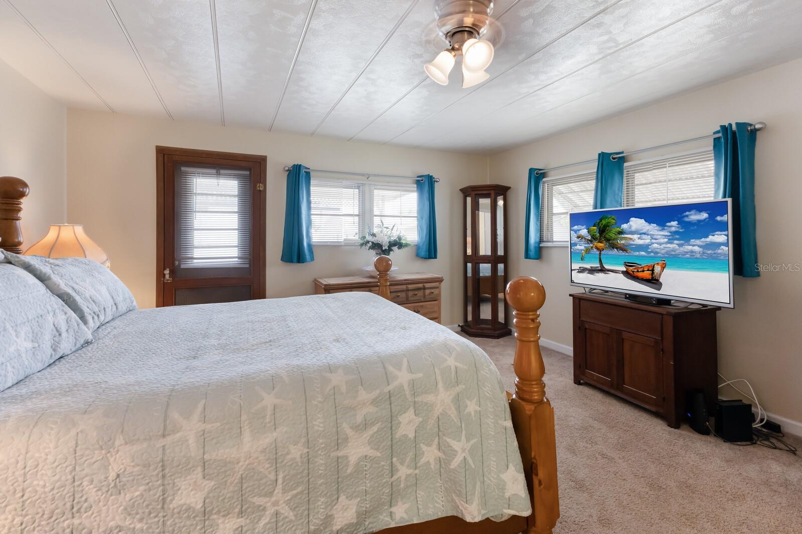 921 FAITH CIR E #37, BRADENTON, FL, 34212