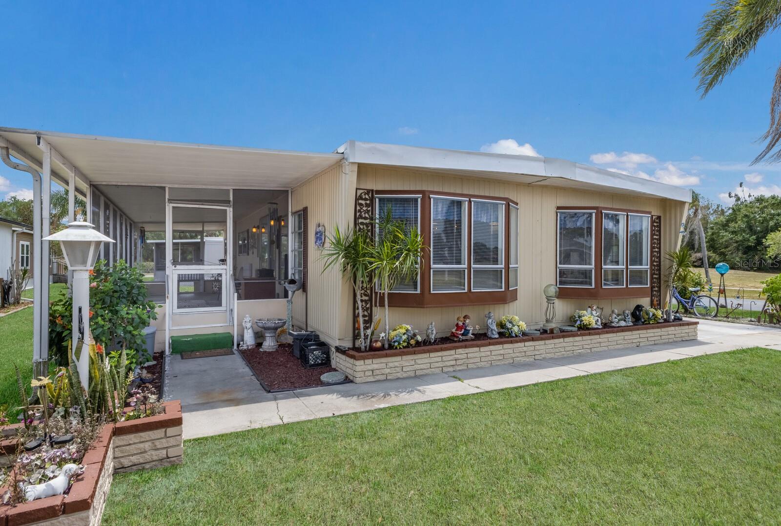 921 FAITH CIR E #37, BRADENTON, FL, 34212