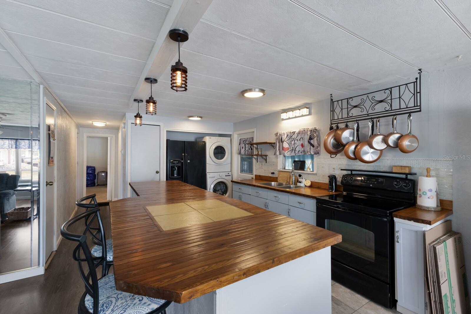 921 FAITH CIR E #37, BRADENTON, FL, 34212