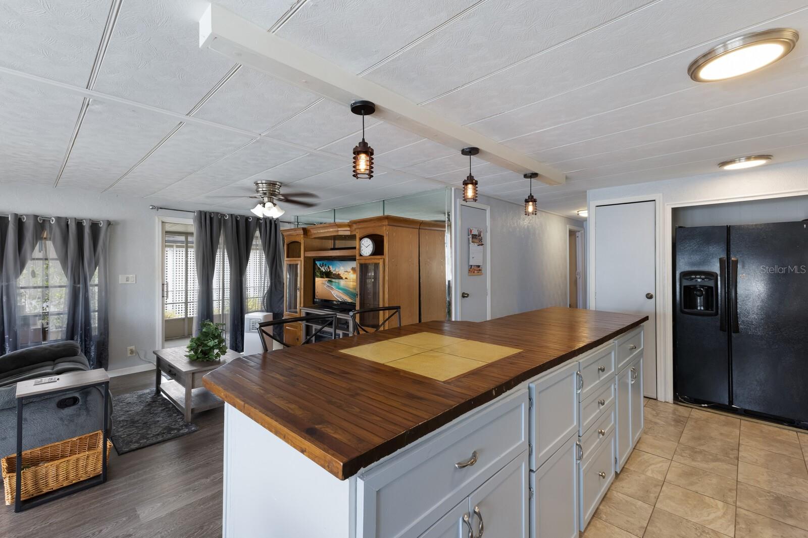 921 FAITH CIR E #37, BRADENTON, FL, 34212