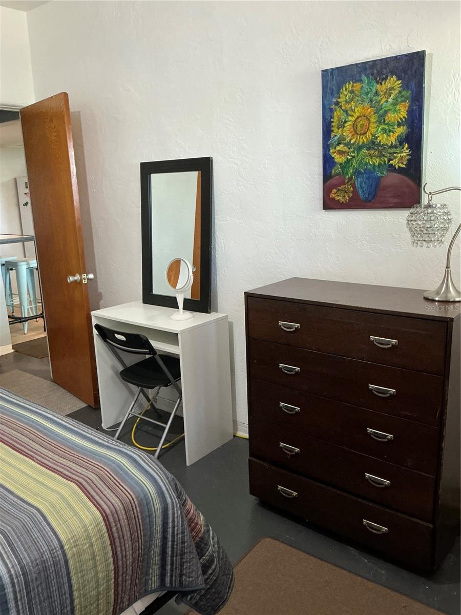 TB8383579 Property Photo