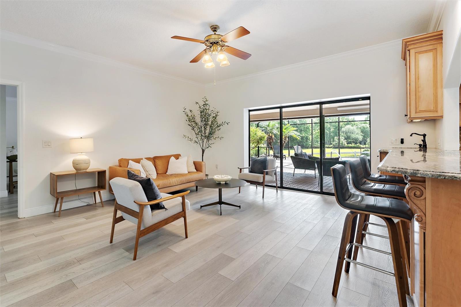 352 SWANSEA CT, OVIEDO, FL, 32766