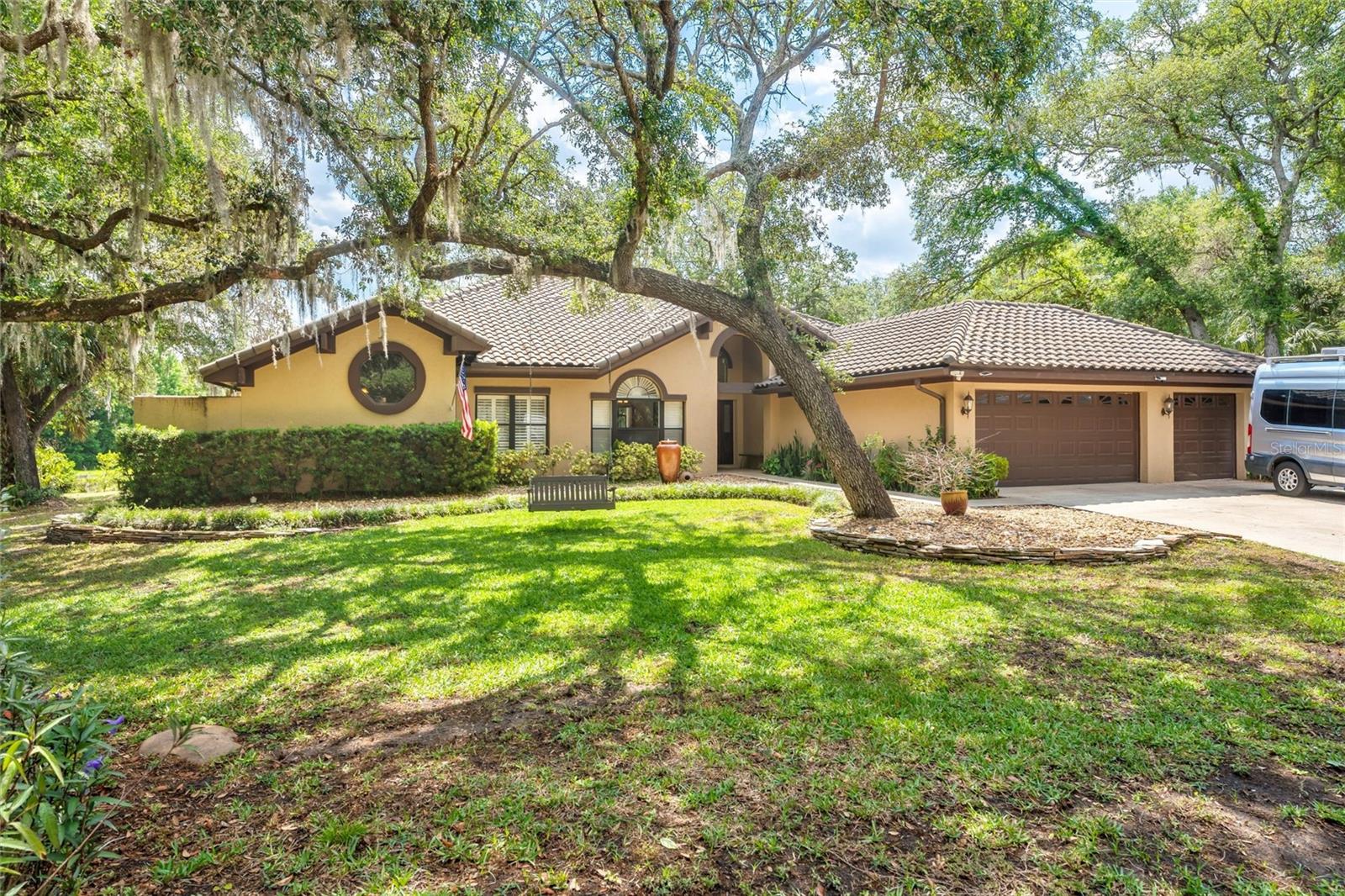 352 SWANSEA CT, OVIEDO, FL, 32766