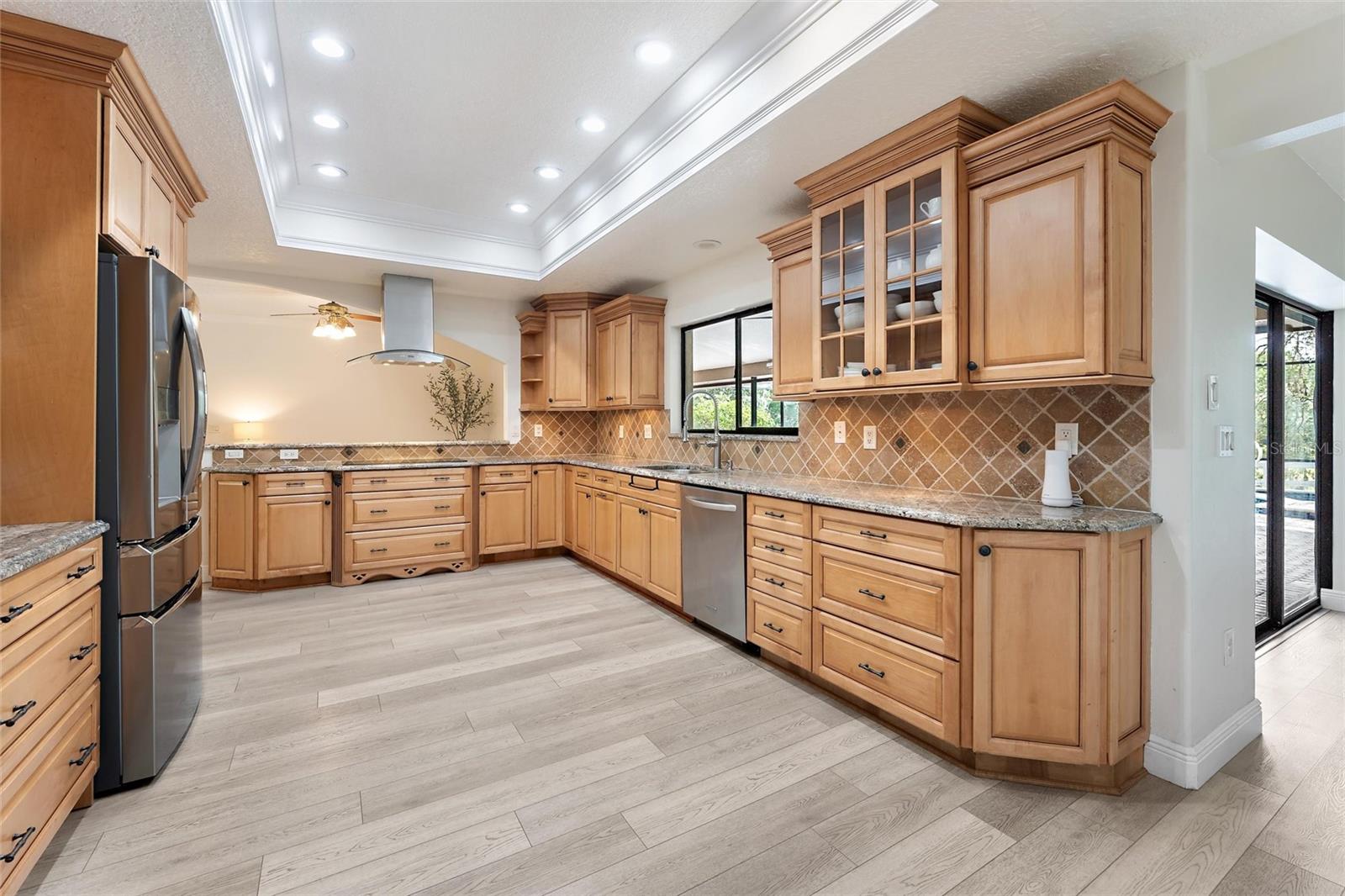 352 SWANSEA CT, OVIEDO, FL, 32766