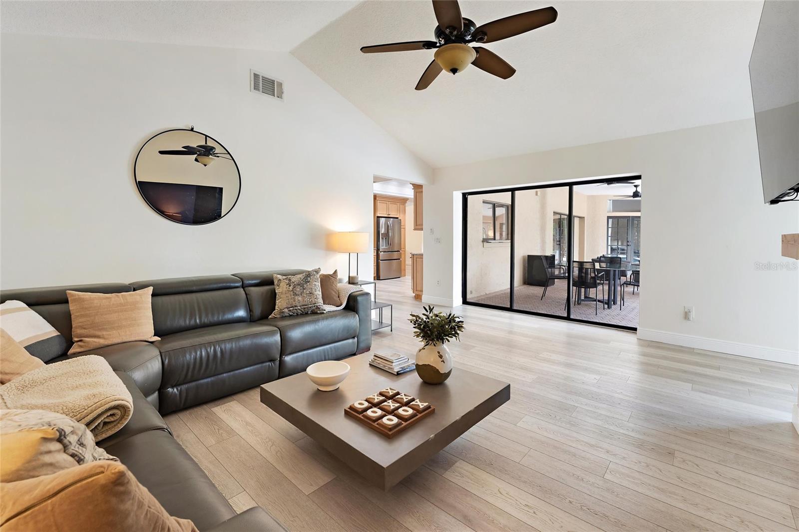 352 SWANSEA CT, OVIEDO, FL, 32766