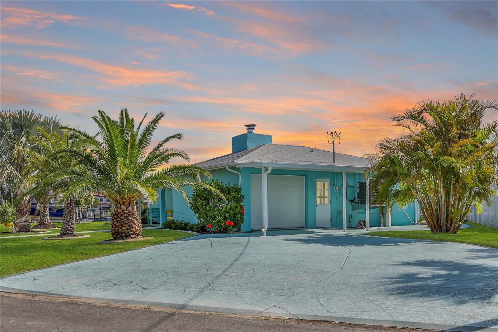 3181 GULF WINDS CIR, HERNANDO BEACH, FL, 34607