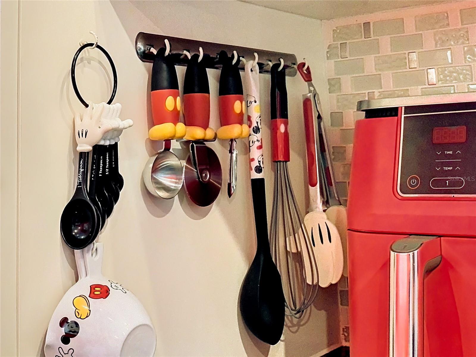 550 CANARY ISLAND CIR, DAVENPORT, FL, 33837