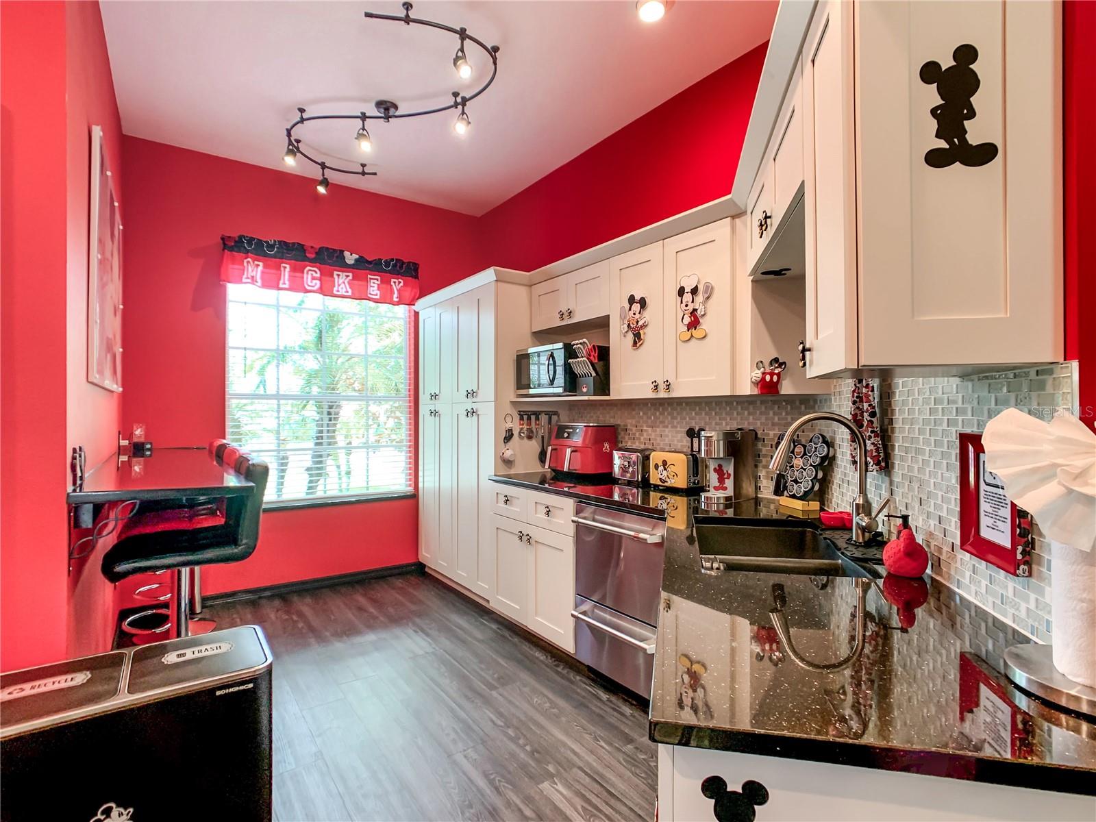 550 CANARY ISLAND CIR, DAVENPORT, FL, 33837