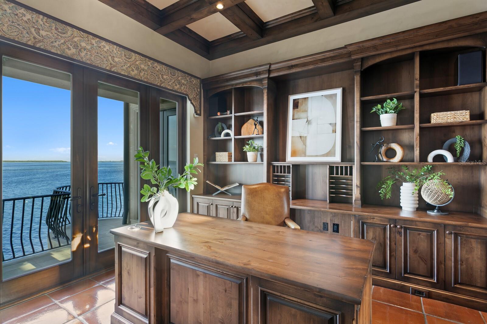 TB8383607 Property Photo