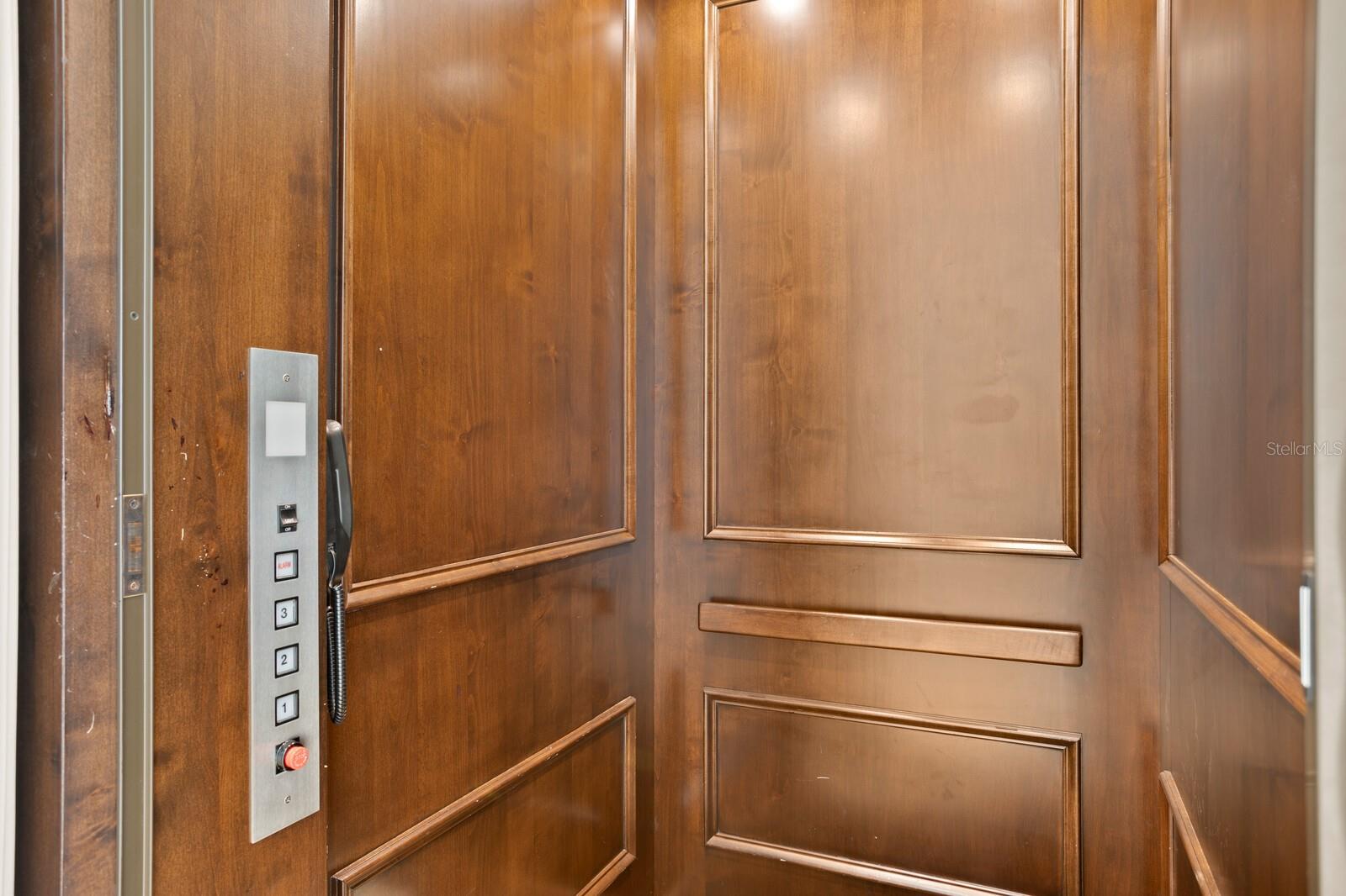 TB8383607 Property Photo