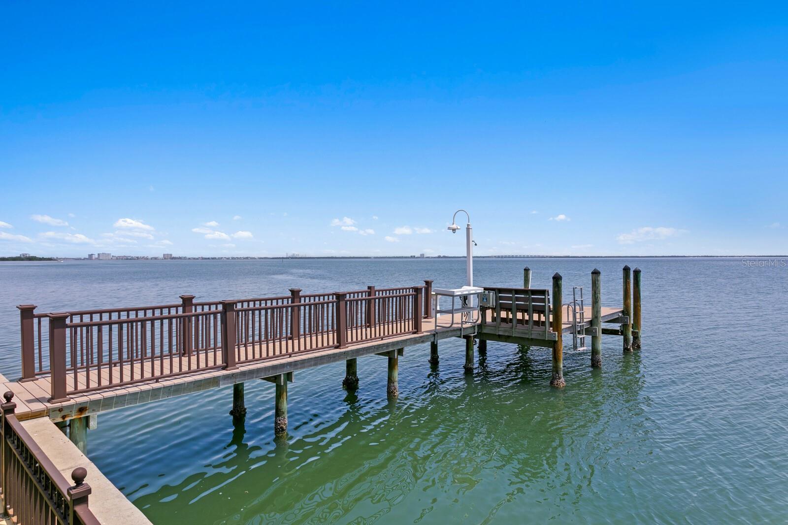 TB8383607 Property Photo