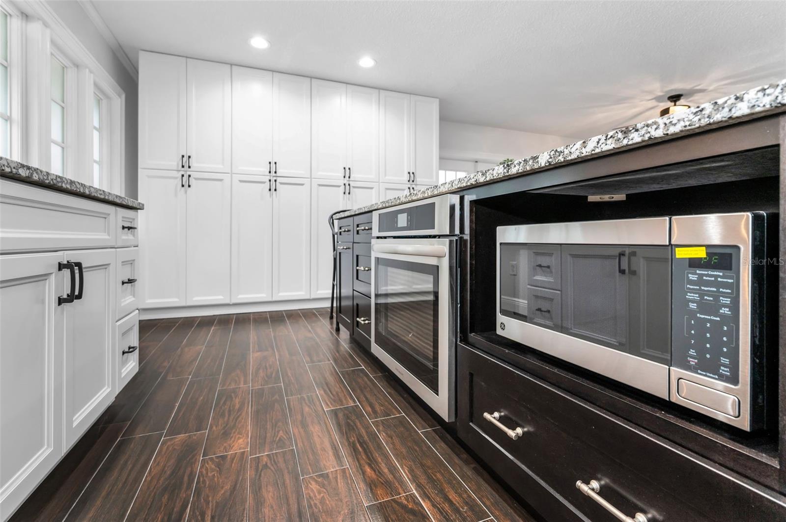 1402 OLEANDER DR, TARPON SPRINGS, FL, 34689