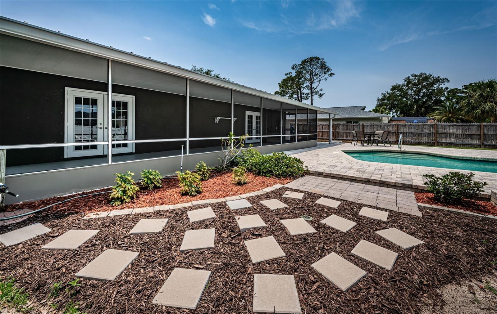 1402 OLEANDER DR, TARPON SPRINGS, FL, 34689