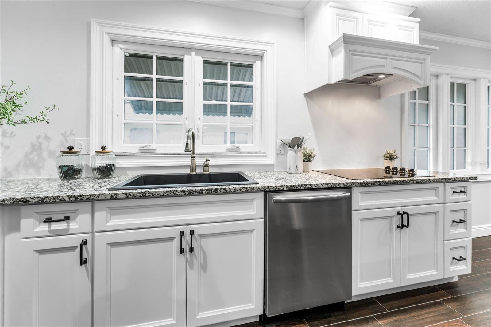 1402 OLEANDER DR, TARPON SPRINGS, FL, 34689