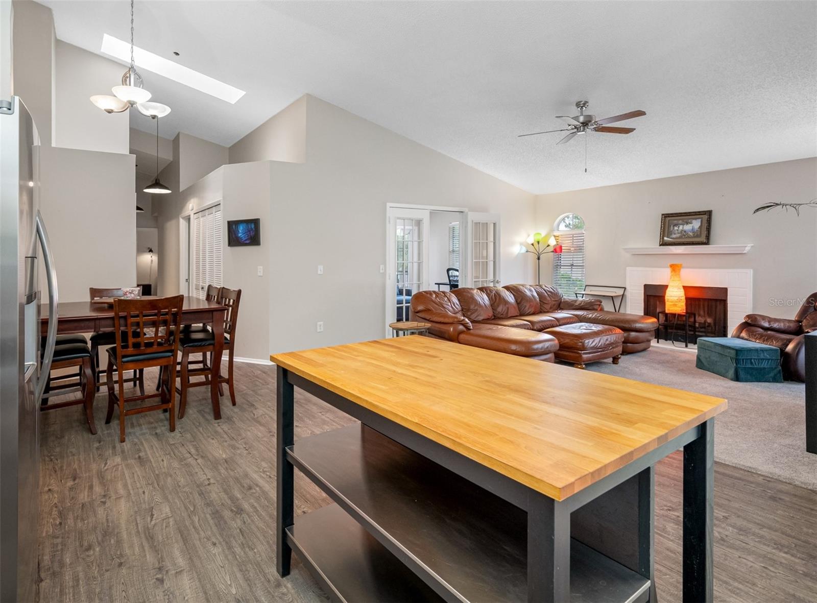 6001 LAKETREE LN #B, TEMPLE TERRACE, FL, 33617