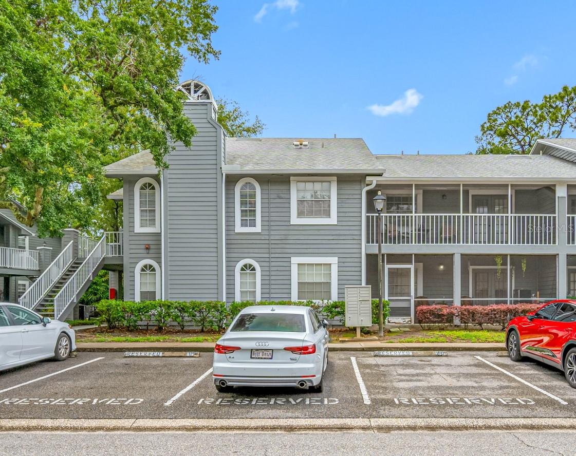 6001 LAKETREE LN #B, TEMPLE TERRACE, FL, 33617