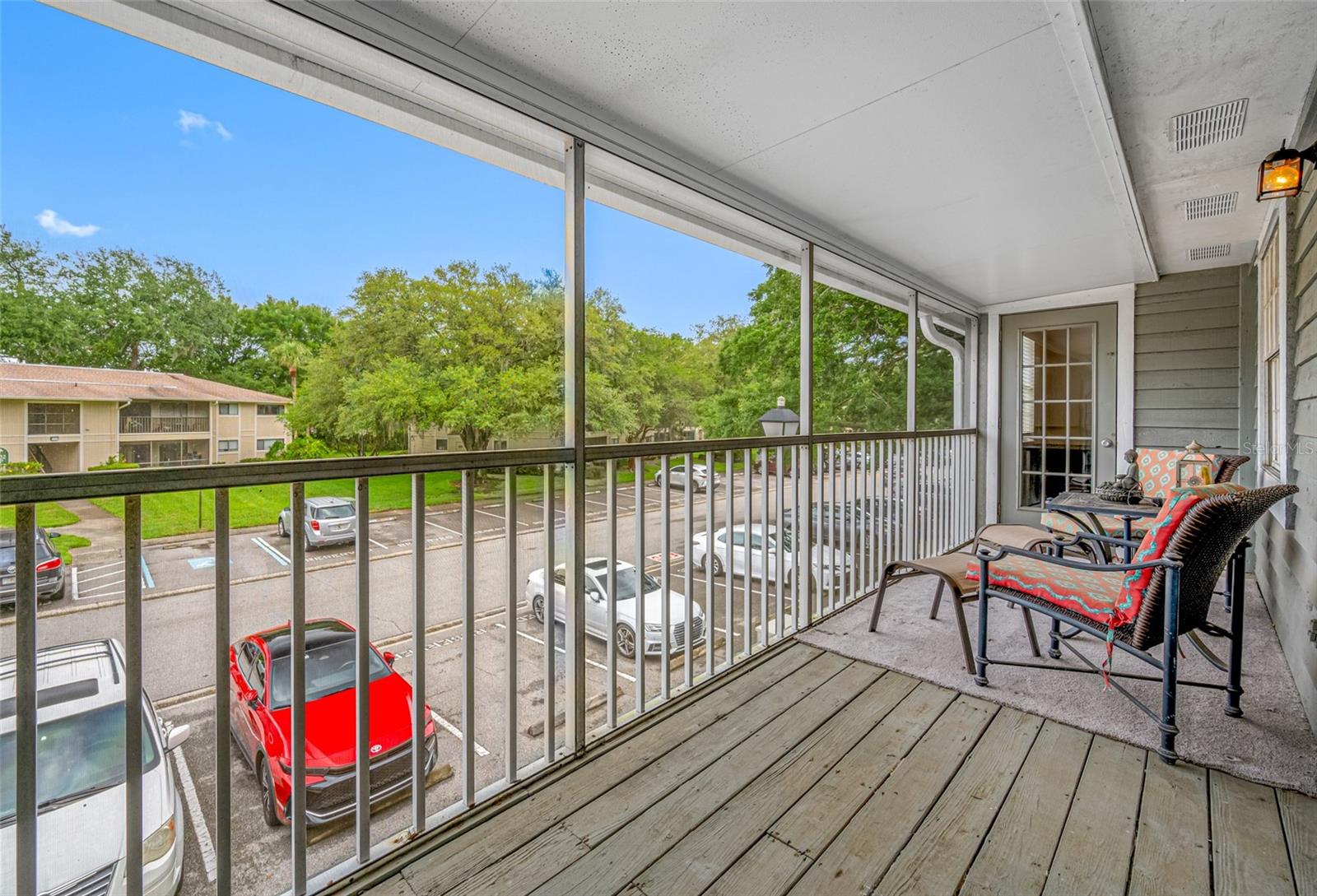 6001 LAKETREE LN #B, TEMPLE TERRACE, FL, 33617