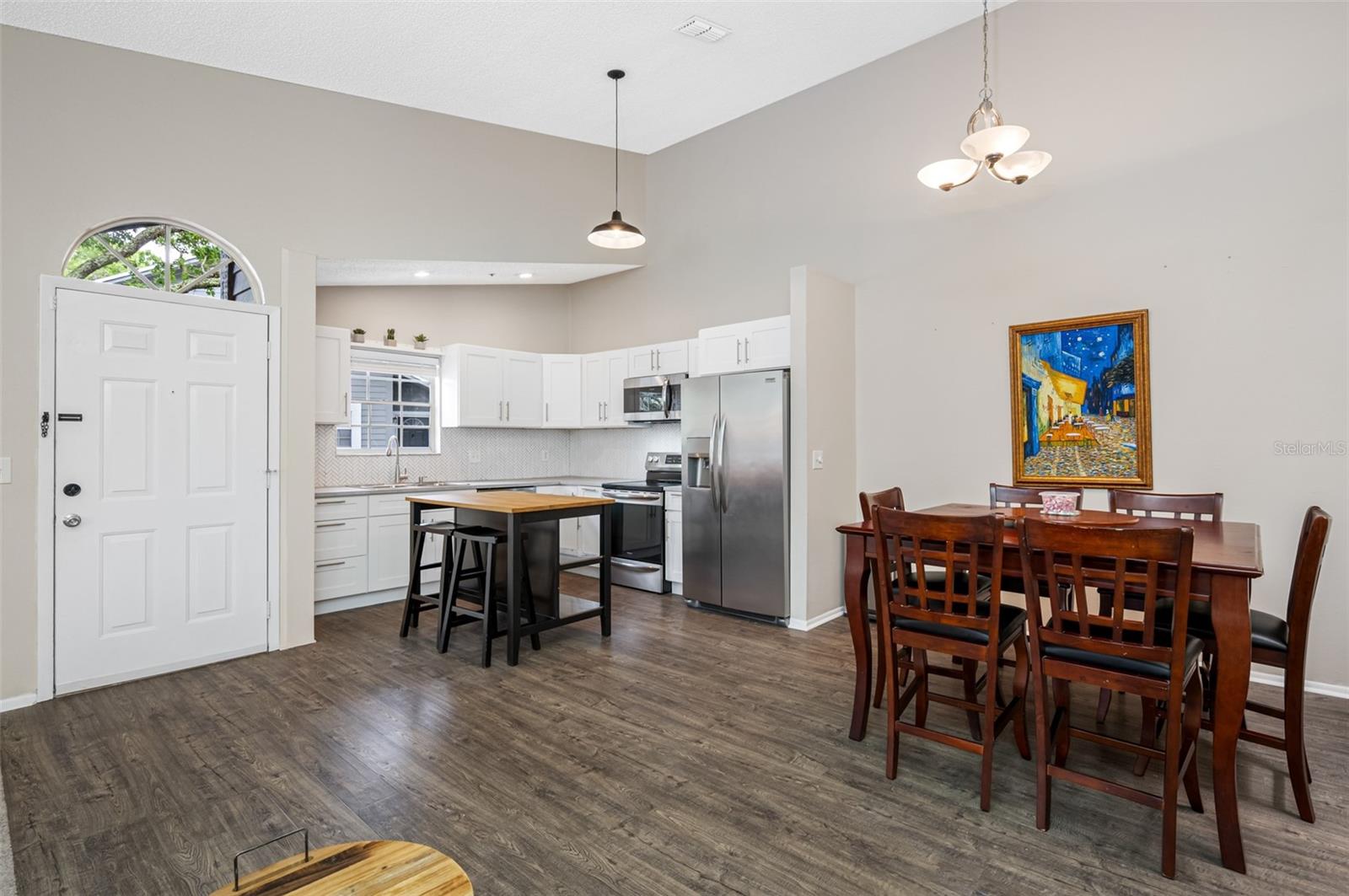 6001 LAKETREE LN #B, TEMPLE TERRACE, FL, 33617