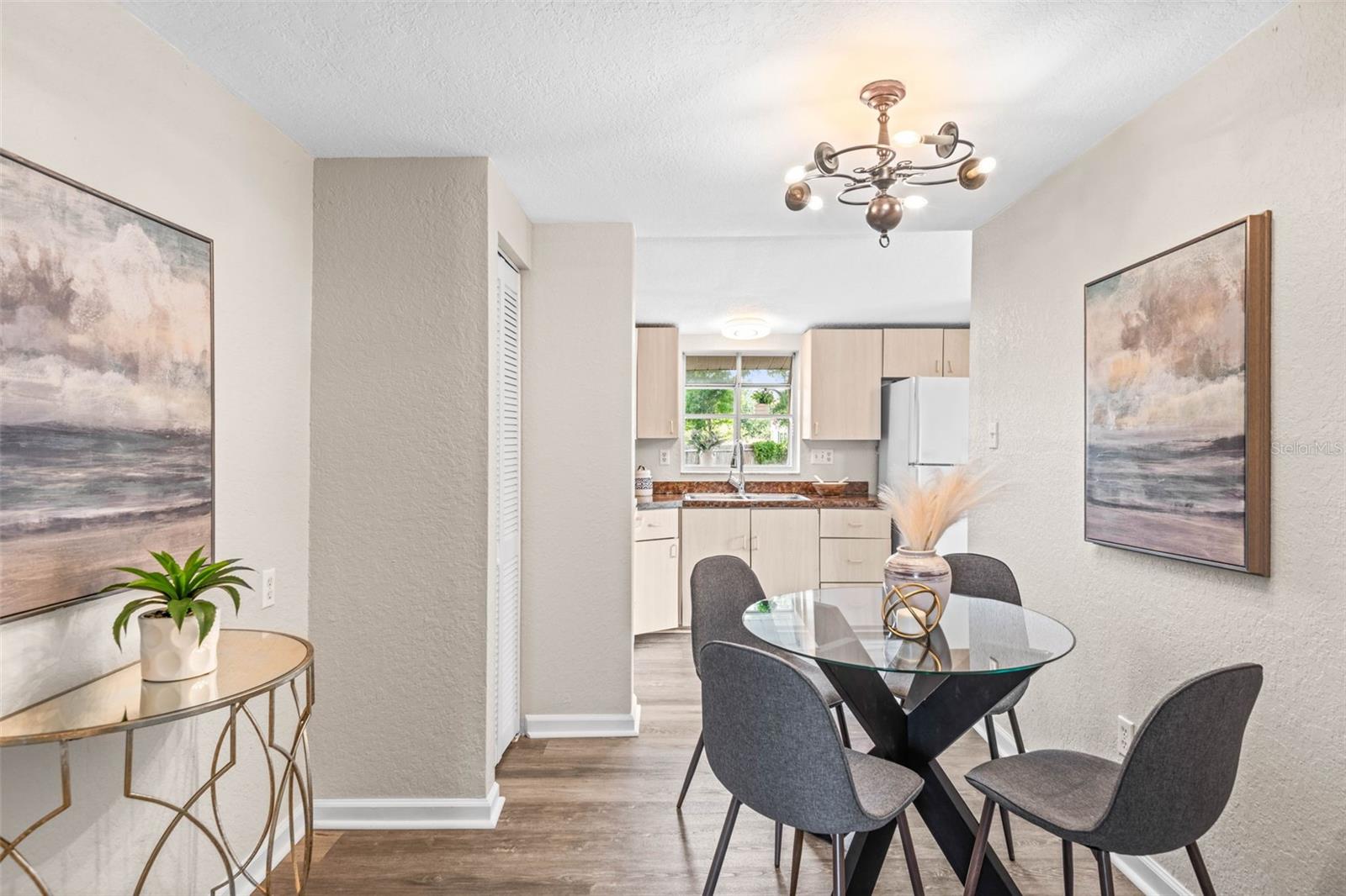 132 DARTMOUTH AVE W, OLDSMAR, FL, 34677