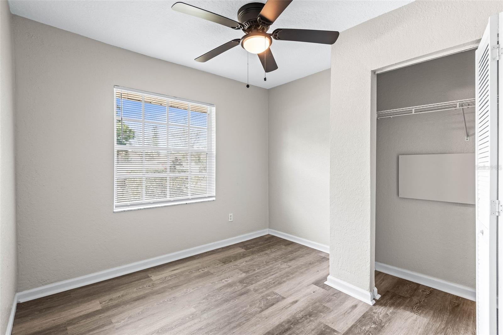 132 DARTMOUTH AVE W, OLDSMAR, FL, 34677