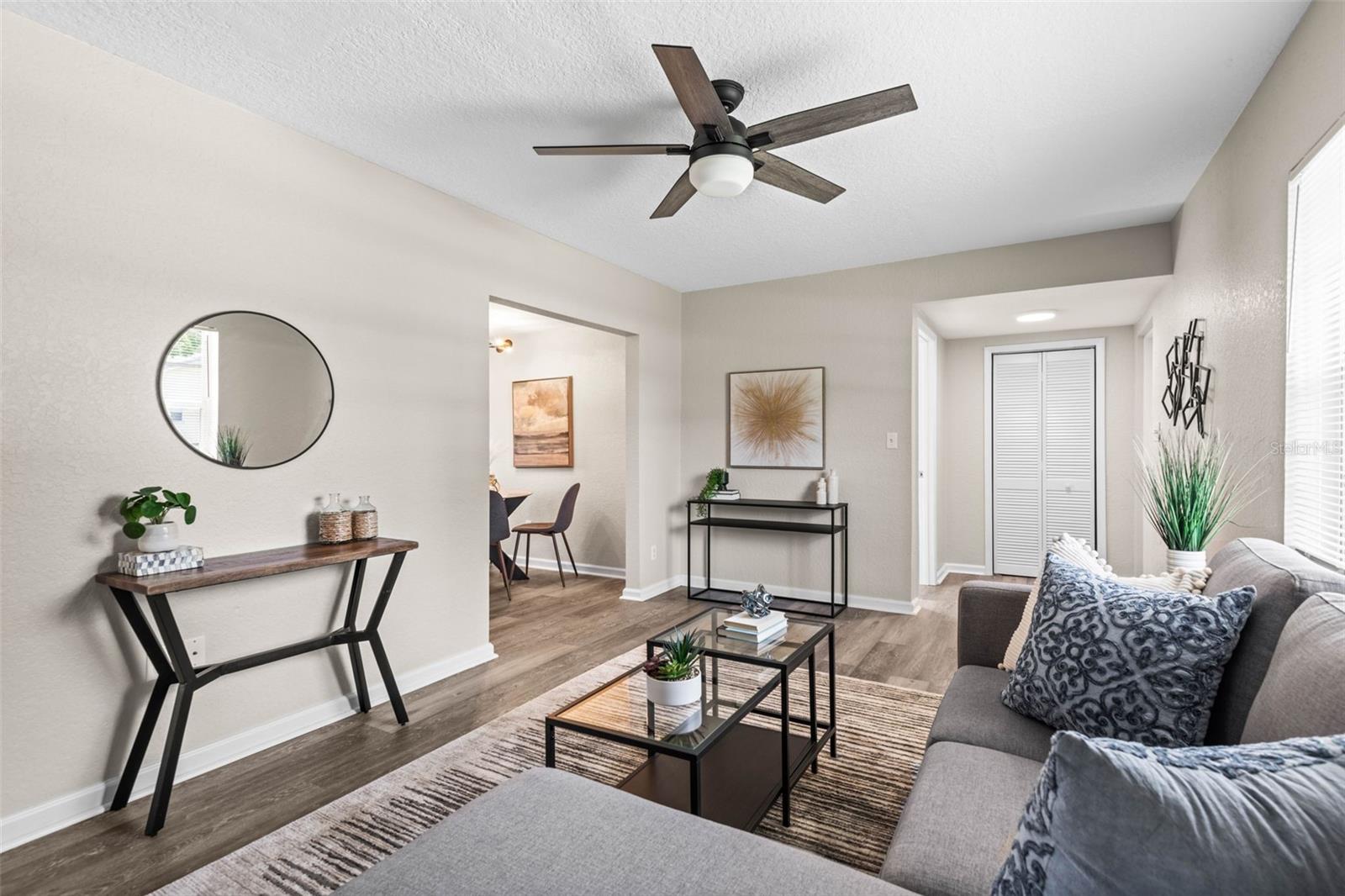 132 DARTMOUTH AVE W, OLDSMAR, FL, 34677