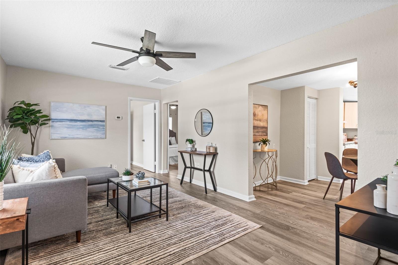 132 DARTMOUTH AVE W, OLDSMAR, FL, 34677