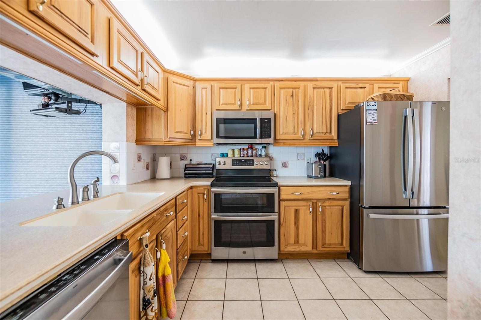 1421 SEA GULL DR S, ST PETERSBURG, FL, 33707