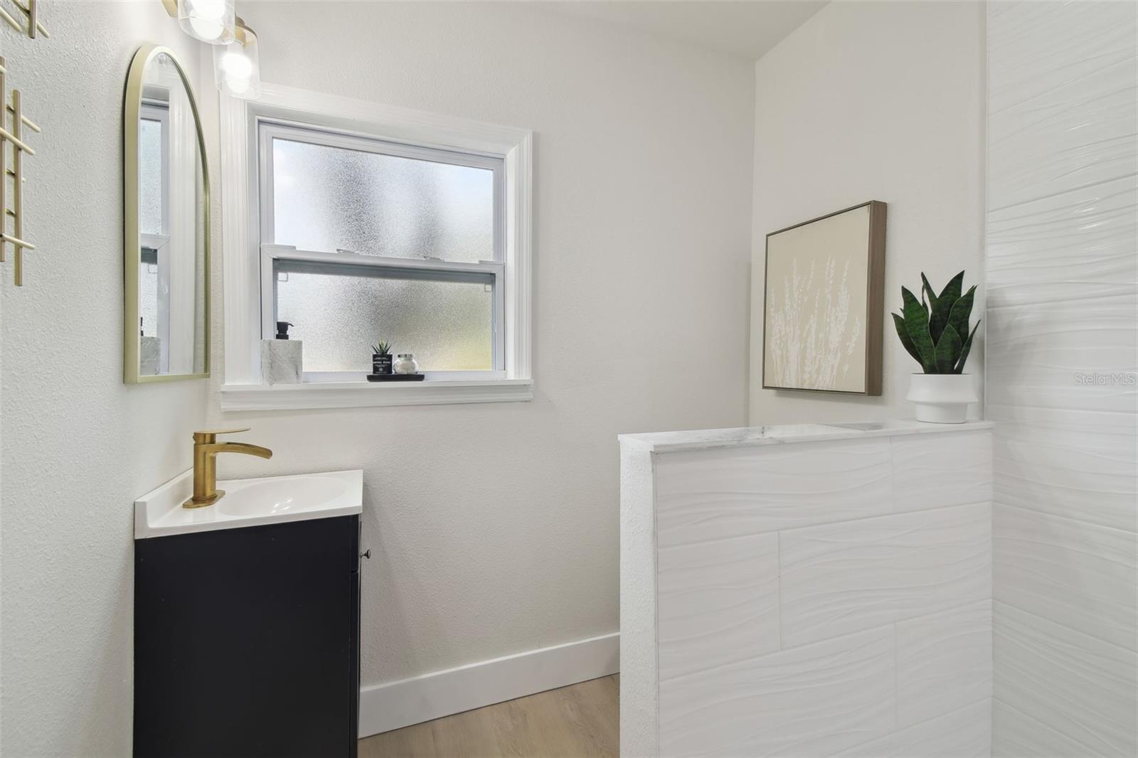 1404 E CURTIS ST, TAMPA, FL, 33603