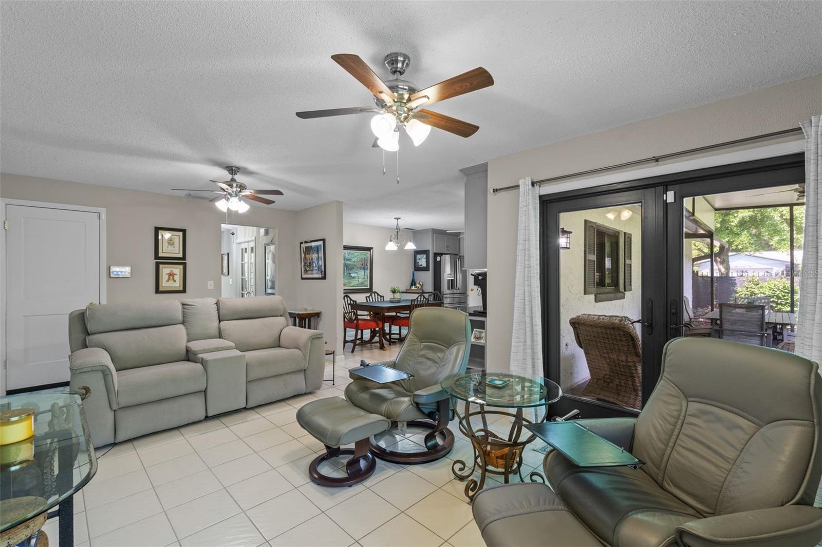 711 VALENCIA CT, WINTER GARDEN, FL, 34787