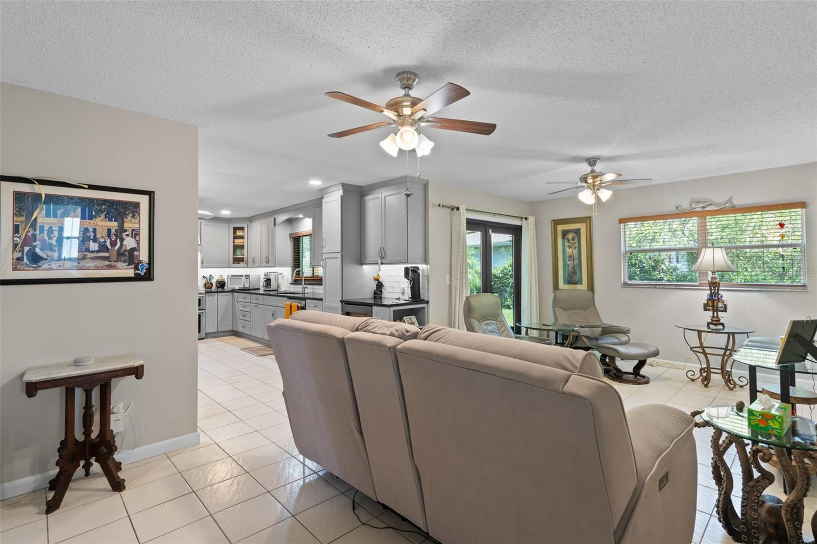 711 VALENCIA CT, WINTER GARDEN, FL, 34787