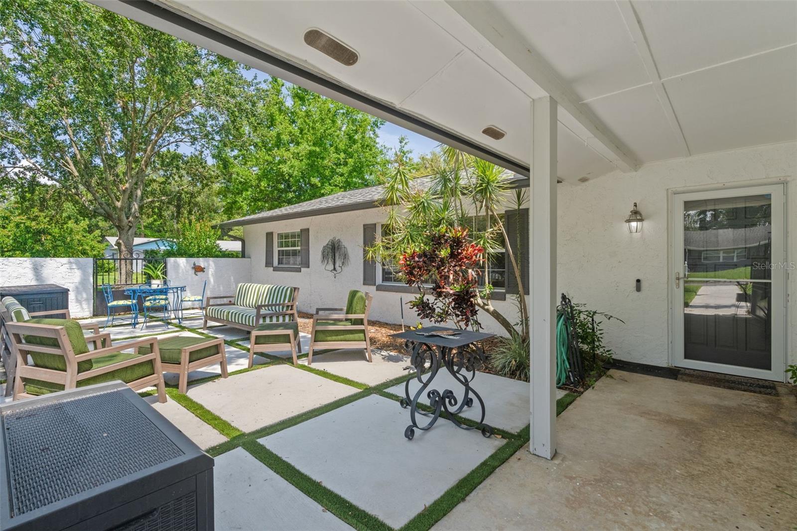 711 VALENCIA CT, WINTER GARDEN, FL, 34787