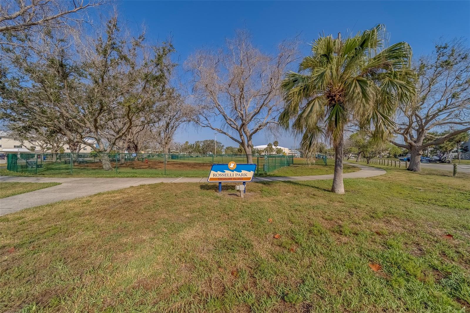 11650 CAPRI CIR S #105, TREASURE ISLAND, FL, 33706