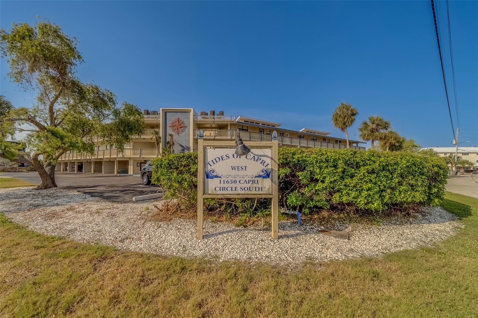 11650 CAPRI CIR S #105, TREASURE ISLAND, FL, 33706