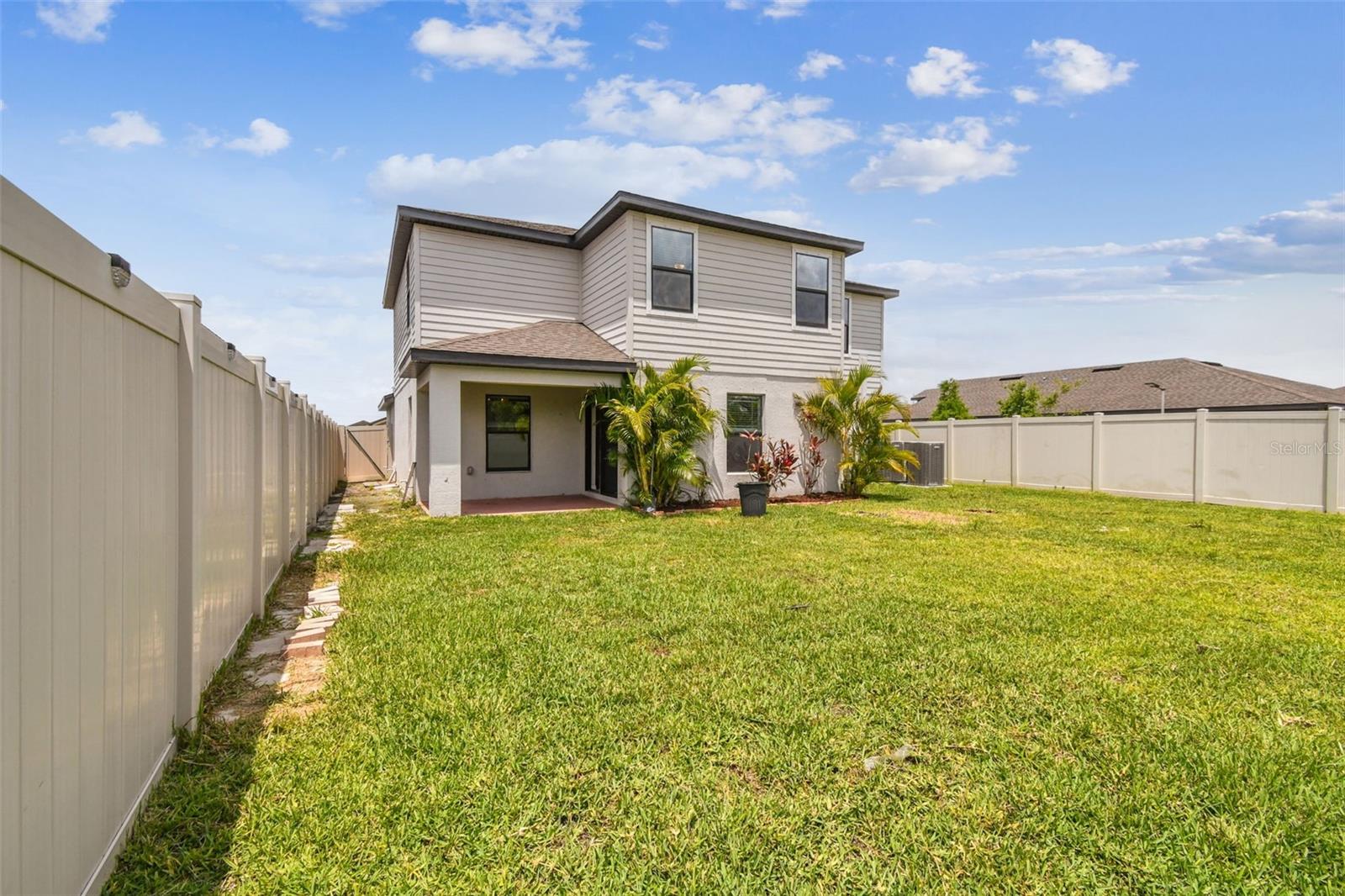 1009 WYNNMERE WALK AVE, RUSKIN, FL, 33570