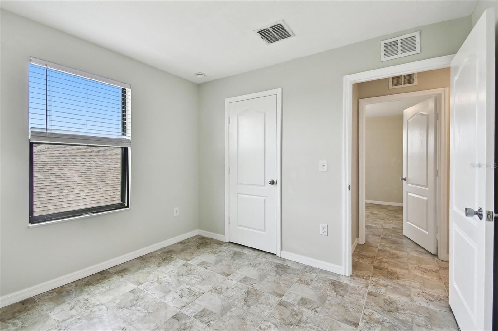 1009 WYNNMERE WALK AVE, RUSKIN, FL, 33570