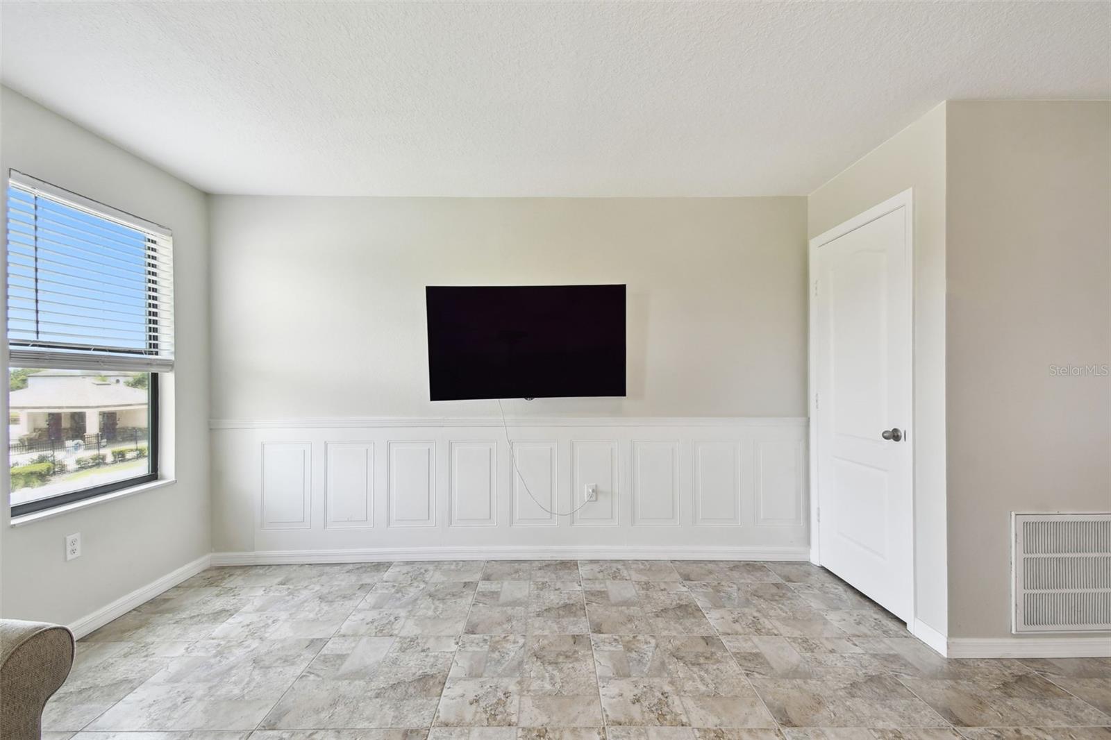 1009 WYNNMERE WALK AVE, RUSKIN, FL, 33570