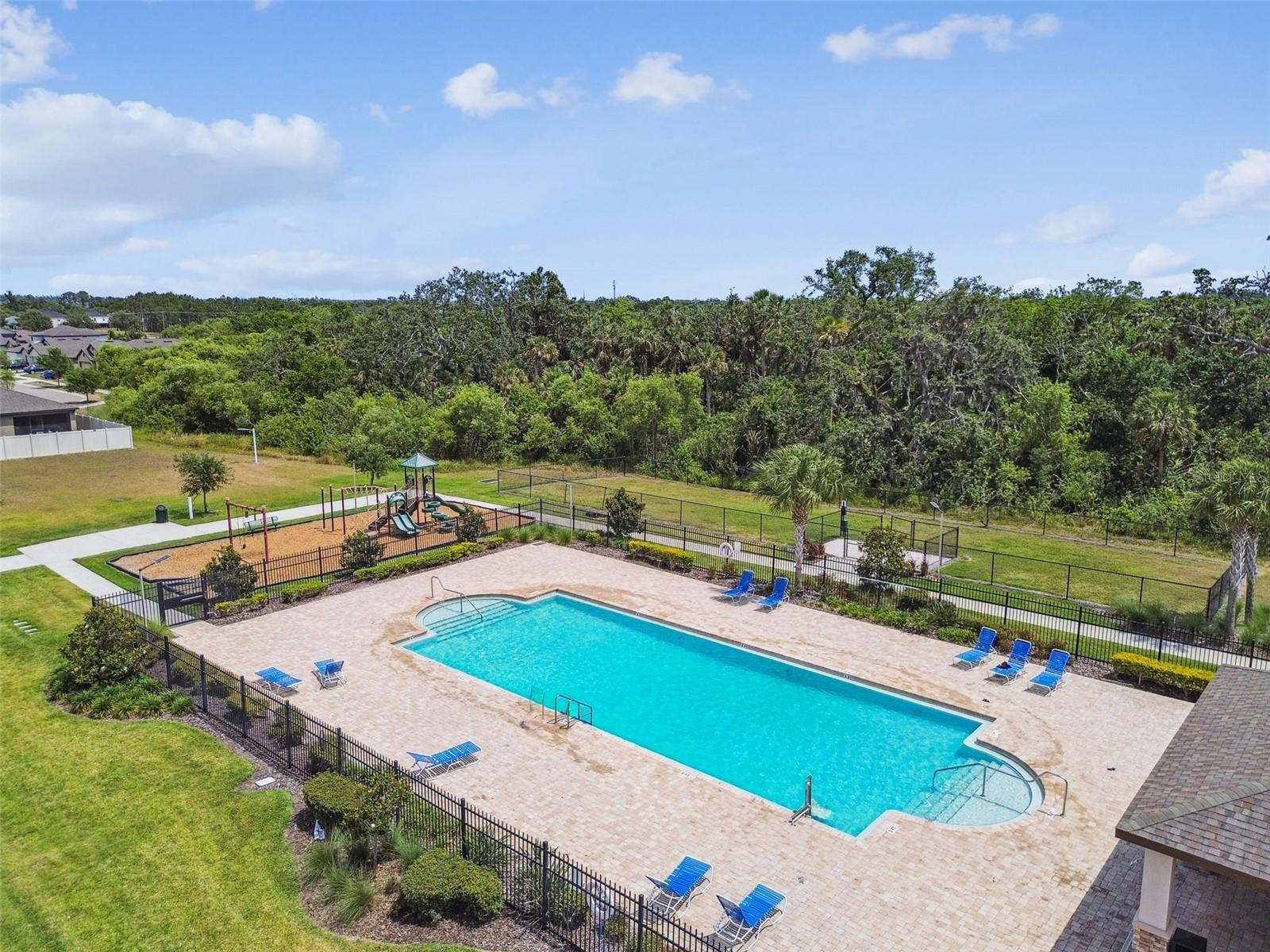 1009 WYNNMERE WALK AVE, RUSKIN, FL, 33570