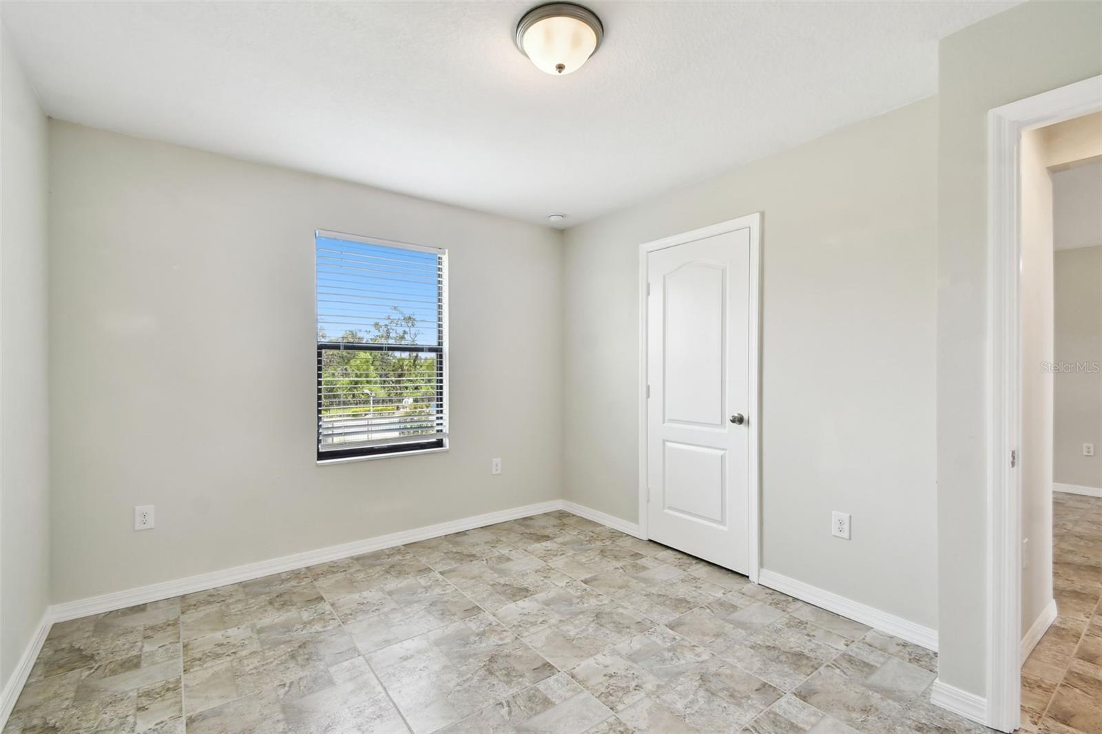 1009 WYNNMERE WALK AVE, RUSKIN, FL, 33570