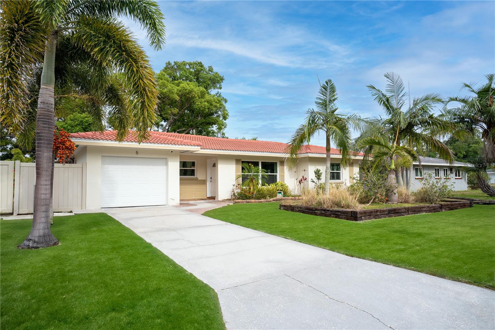 5 N MERCURY AVE, CLEARWATER, FL, 33765