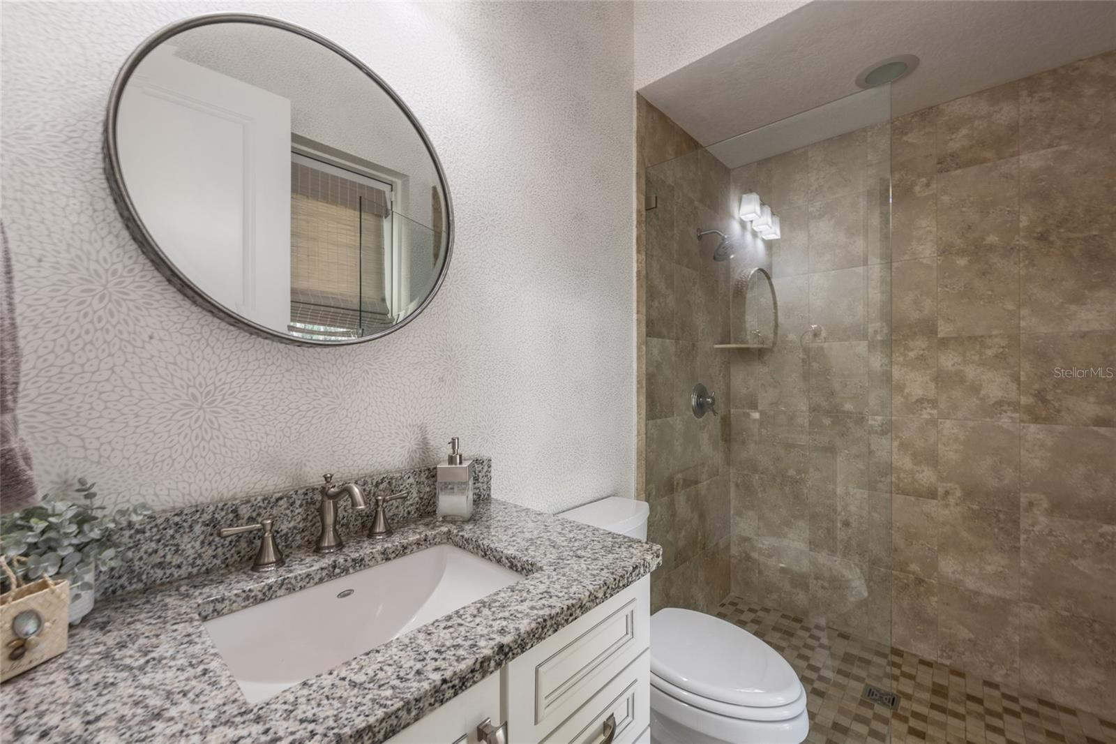 911 S STERLING AVE, TAMPA, FL, 33629