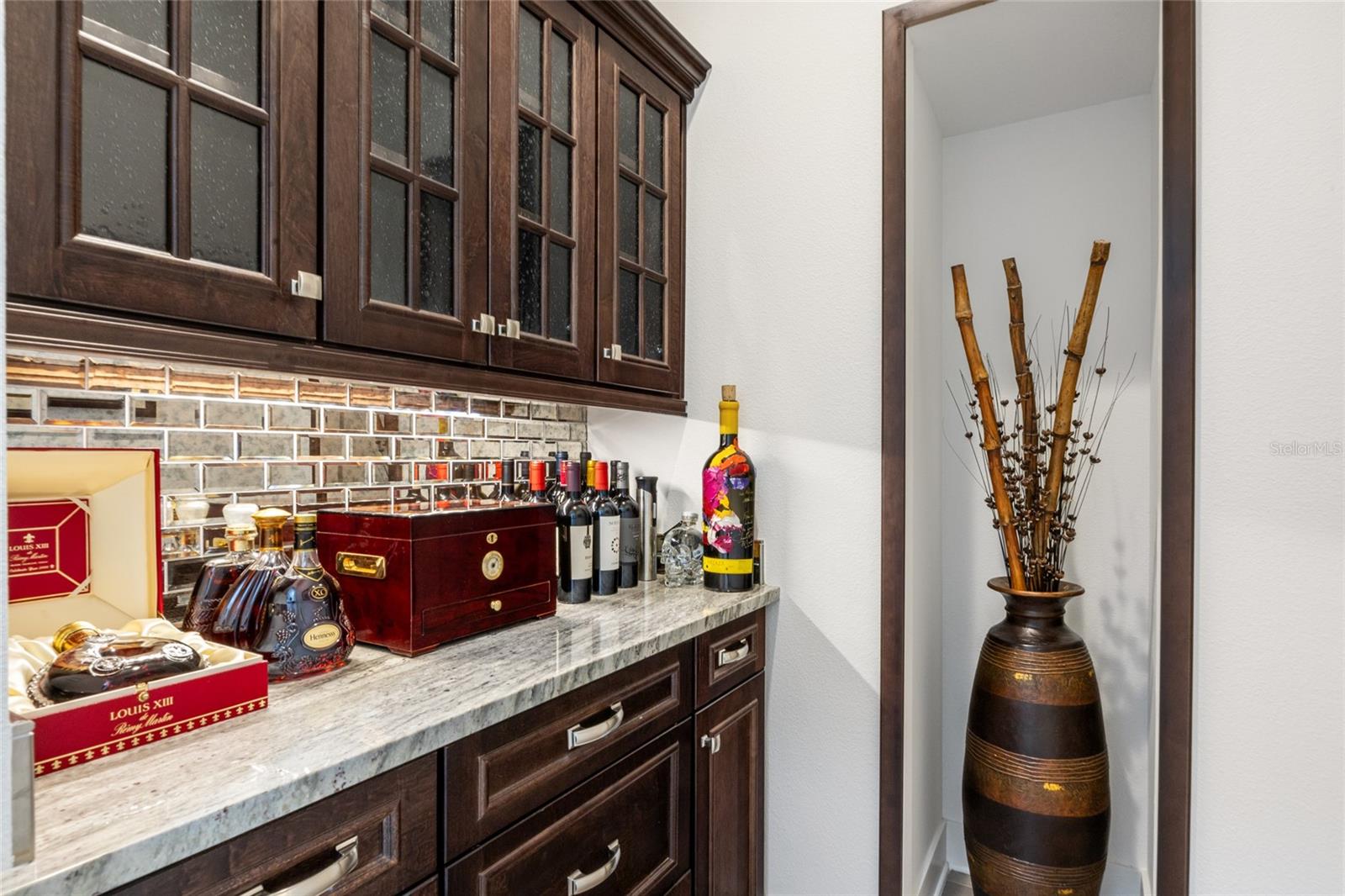 911 S STERLING AVE, TAMPA, FL, 33629