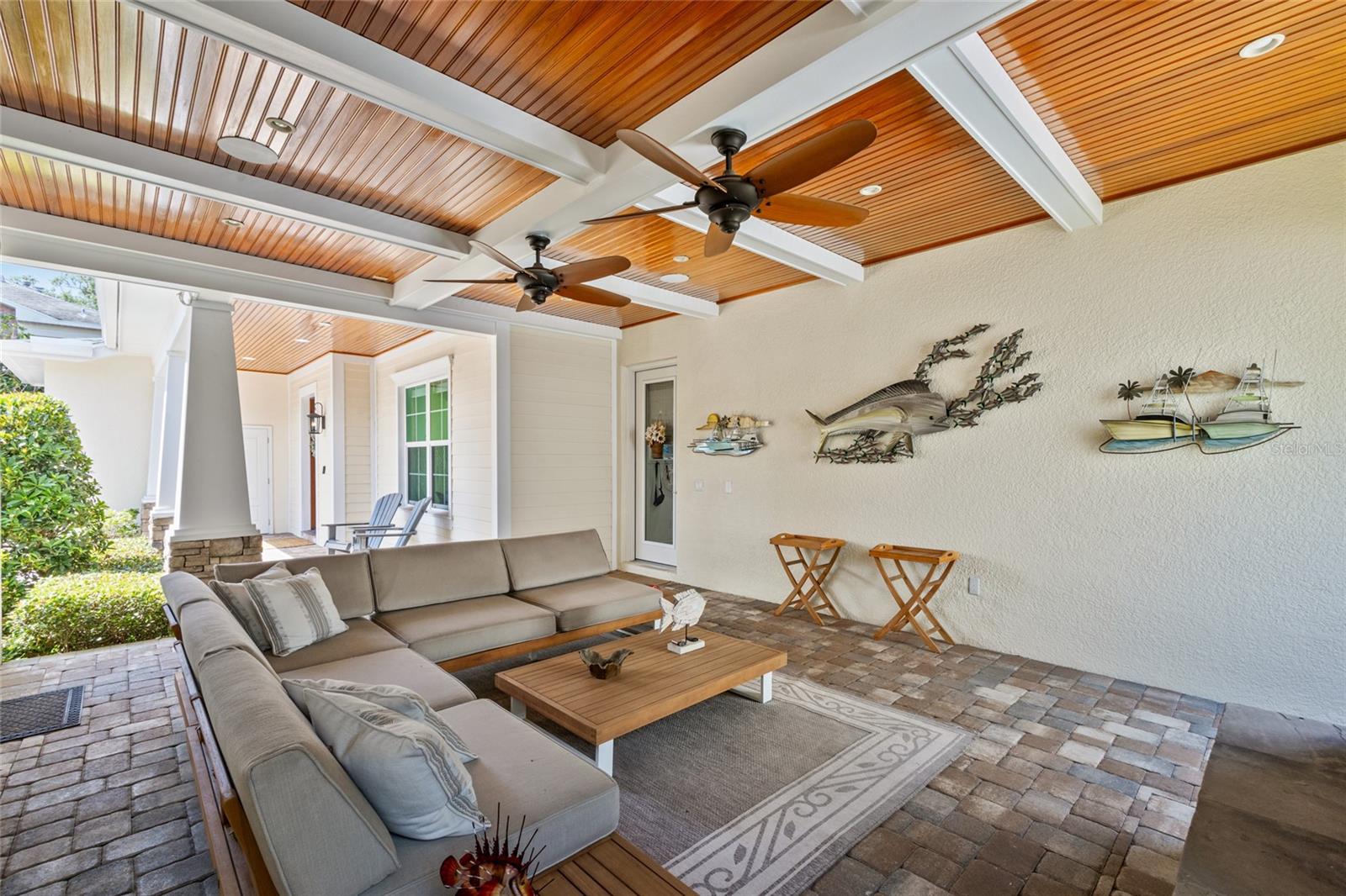 911 S STERLING AVE, TAMPA, FL, 33629