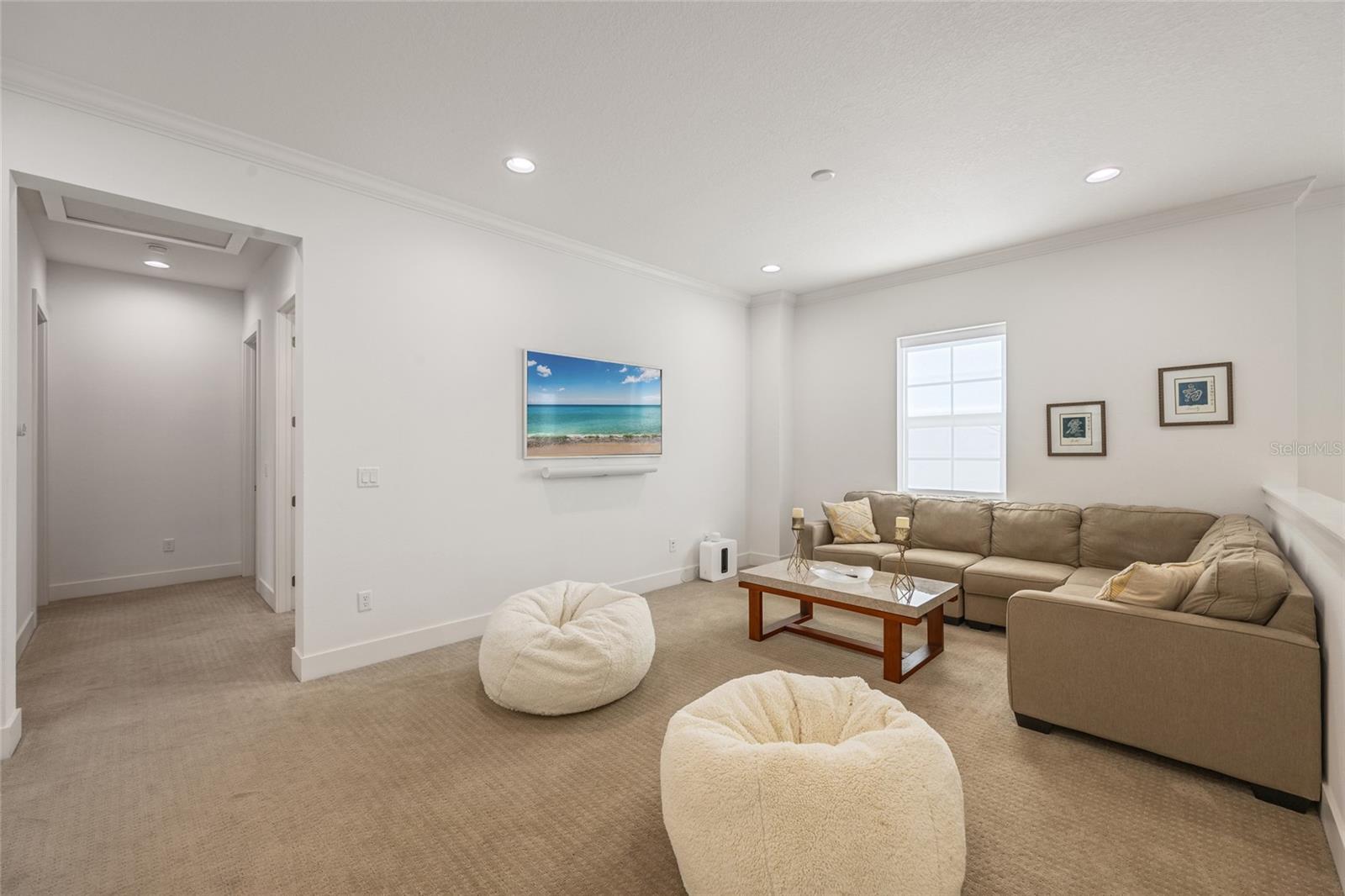 911 S STERLING AVE, TAMPA, FL, 33629