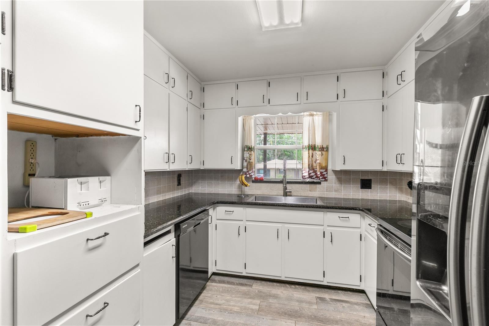 800 JEFFERIS CT, EUSTIS, FL, 32726