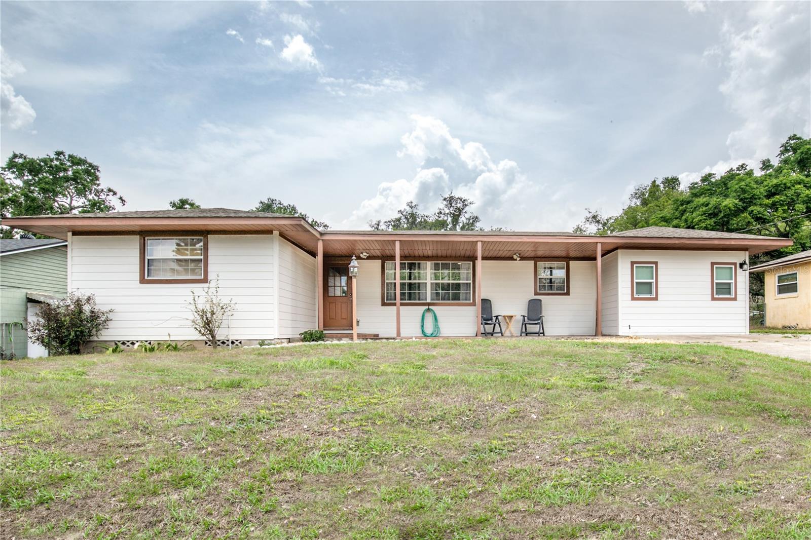 800 JEFFERIS CT, EUSTIS, FL, 32726