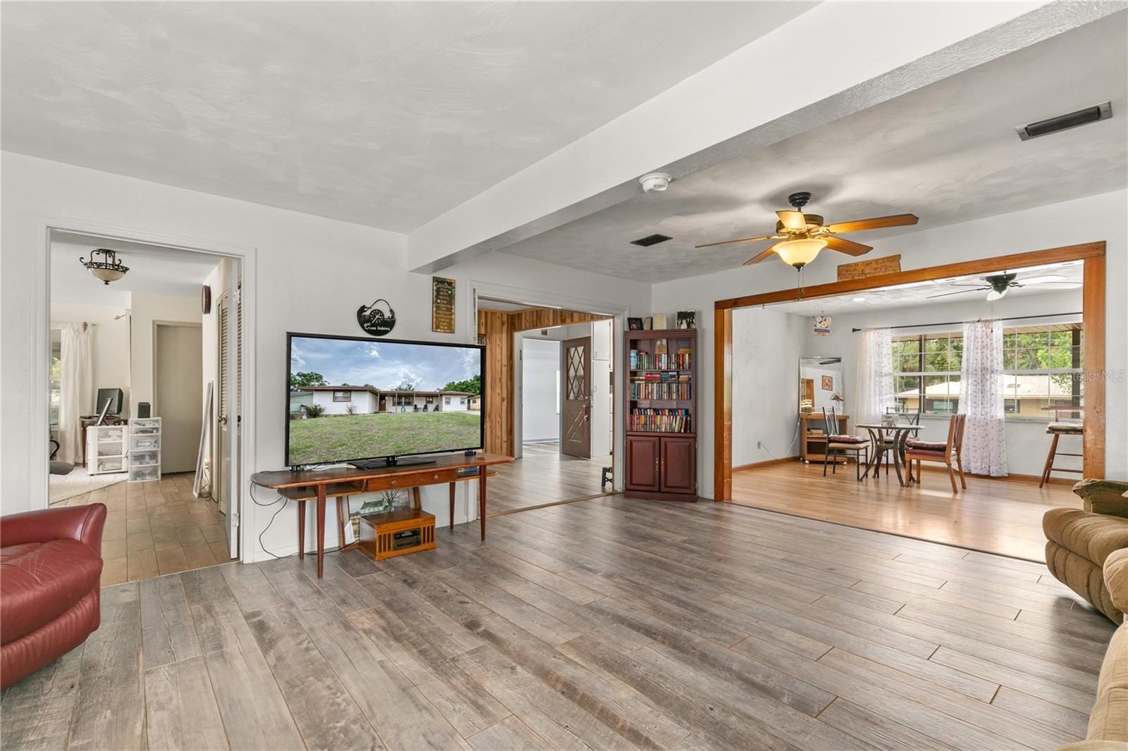 800 JEFFERIS CT, EUSTIS, FL, 32726