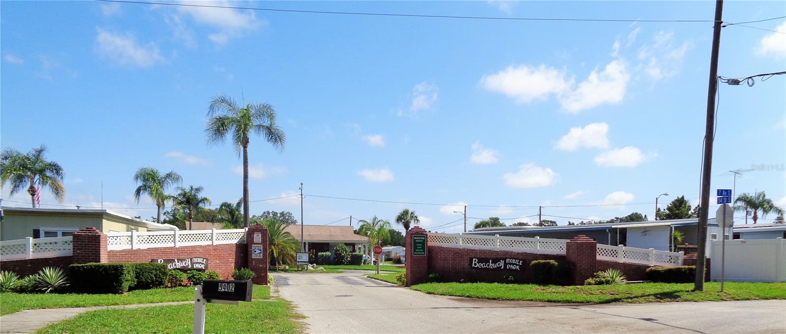 TB8383736 Property Photo