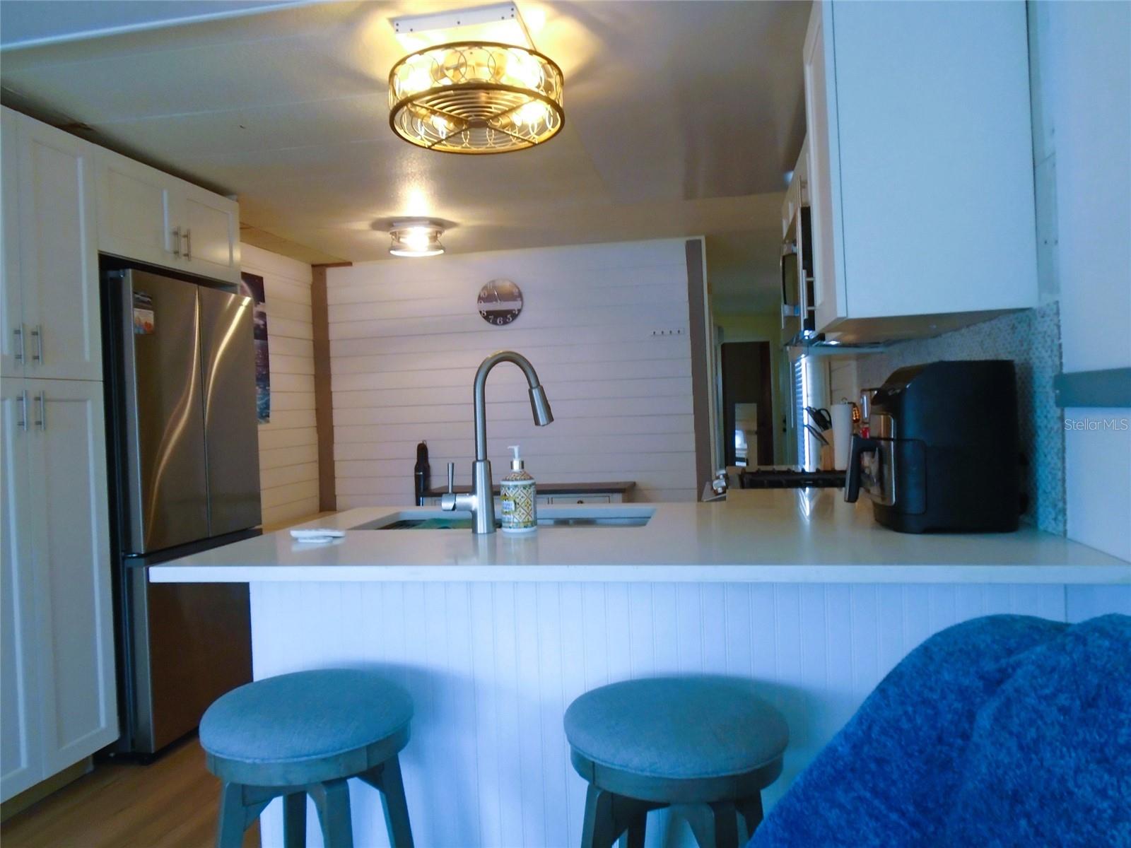 TB8383736 Property Photo