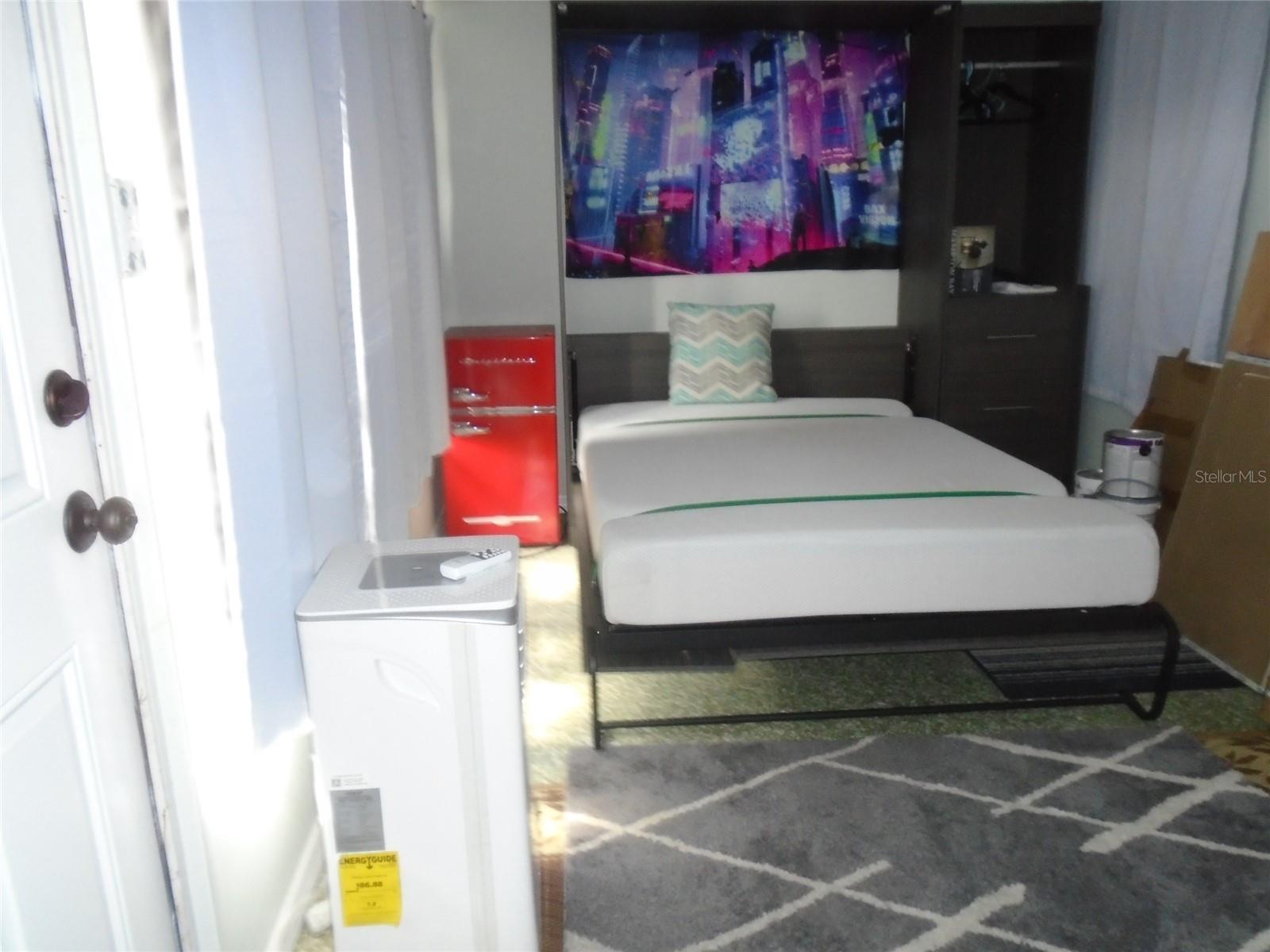 TB8383736 Property Photo